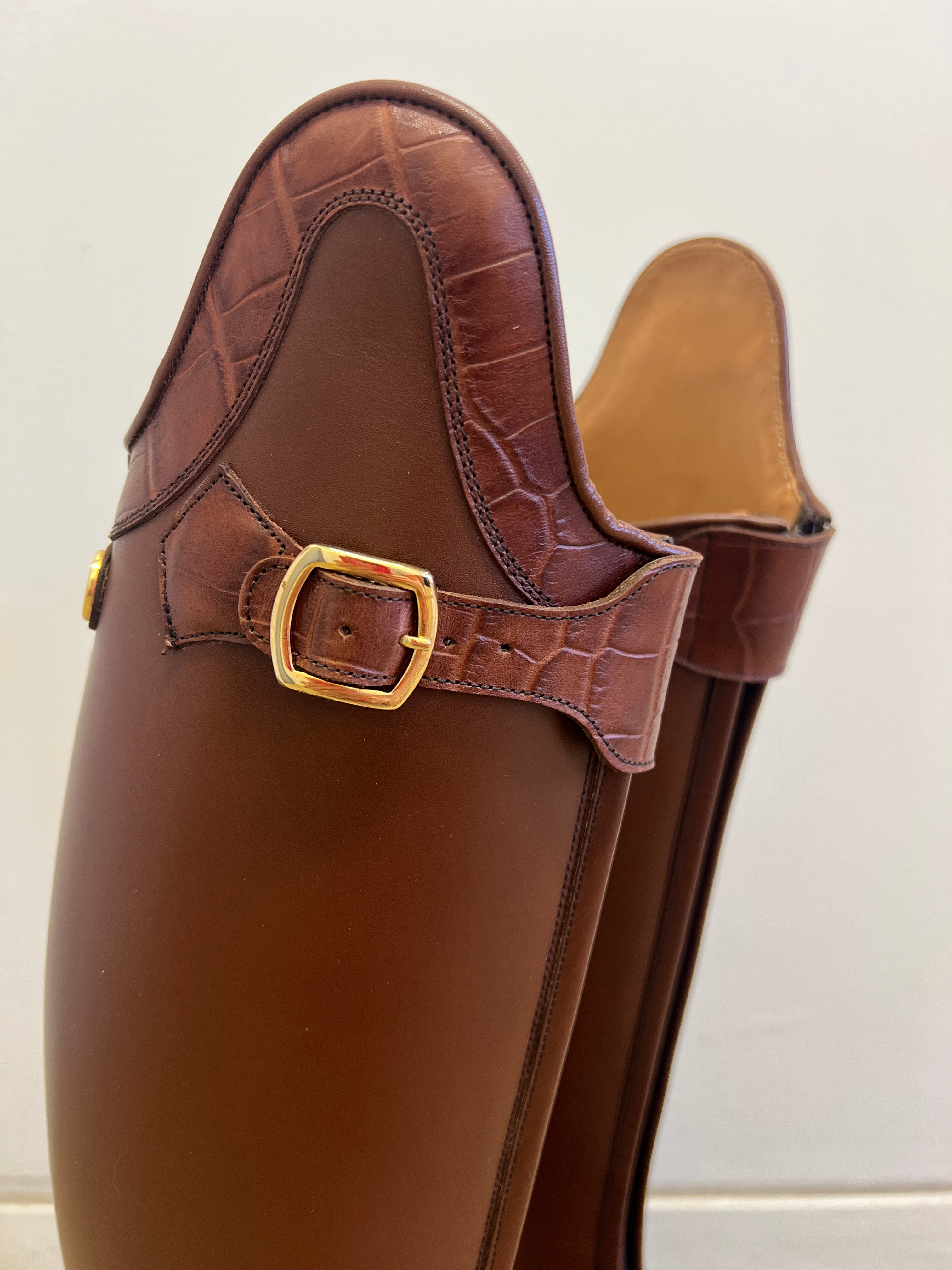 Polo - Nut Brown - Size 38/32/46