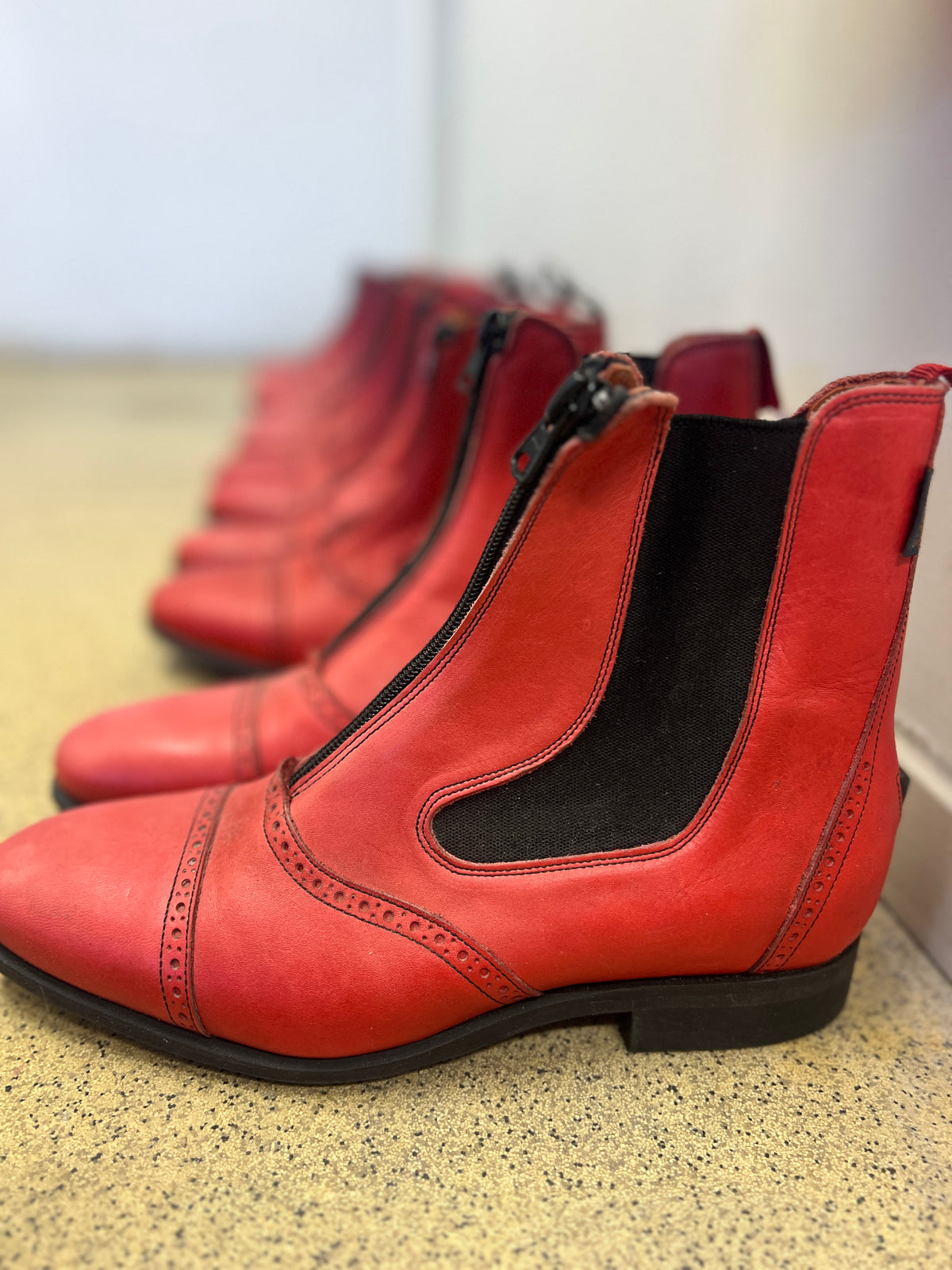 Mistral | Red Leather | Size 35-39