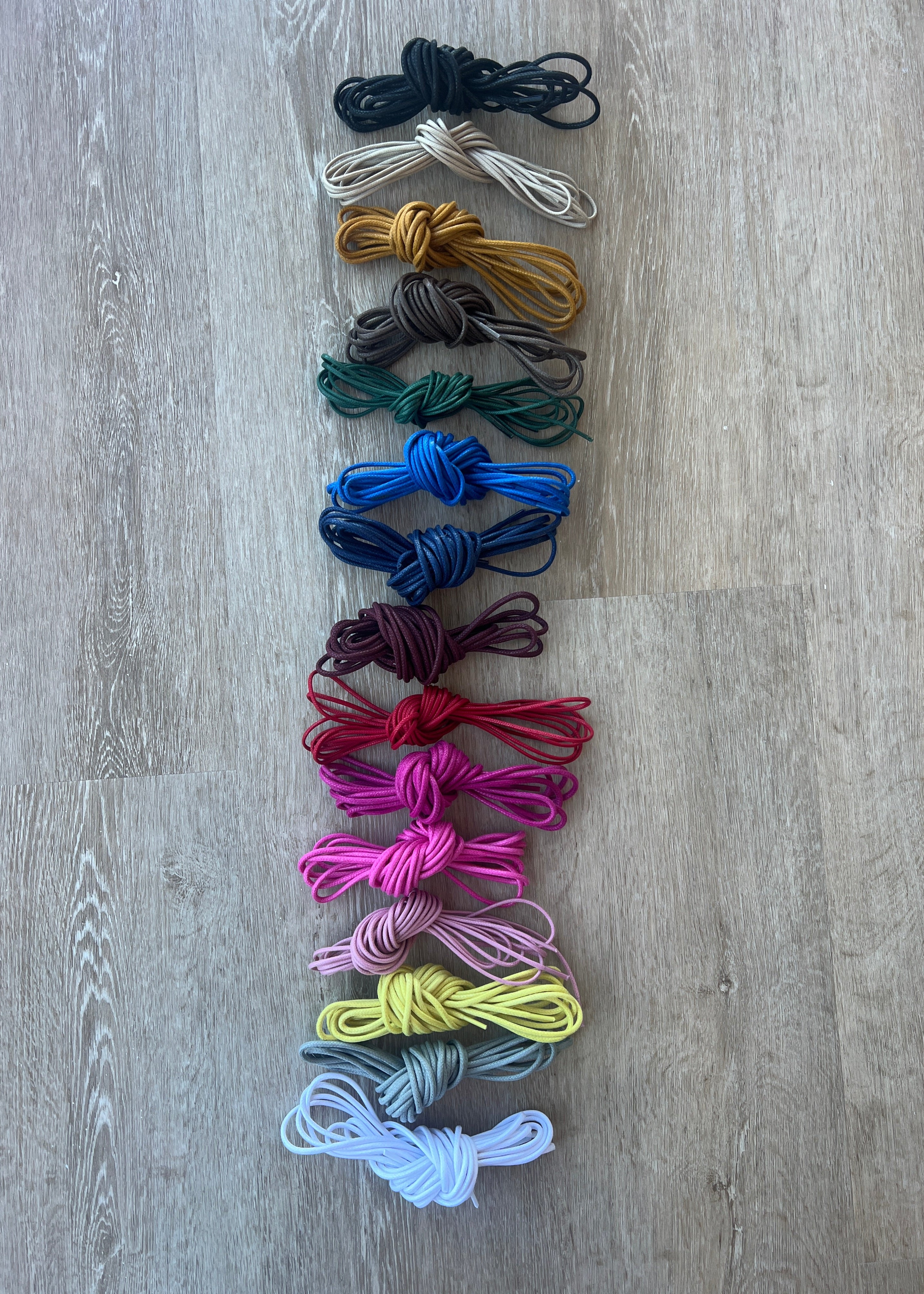 Bootlaces 240 cm Waxed Cotton Beige