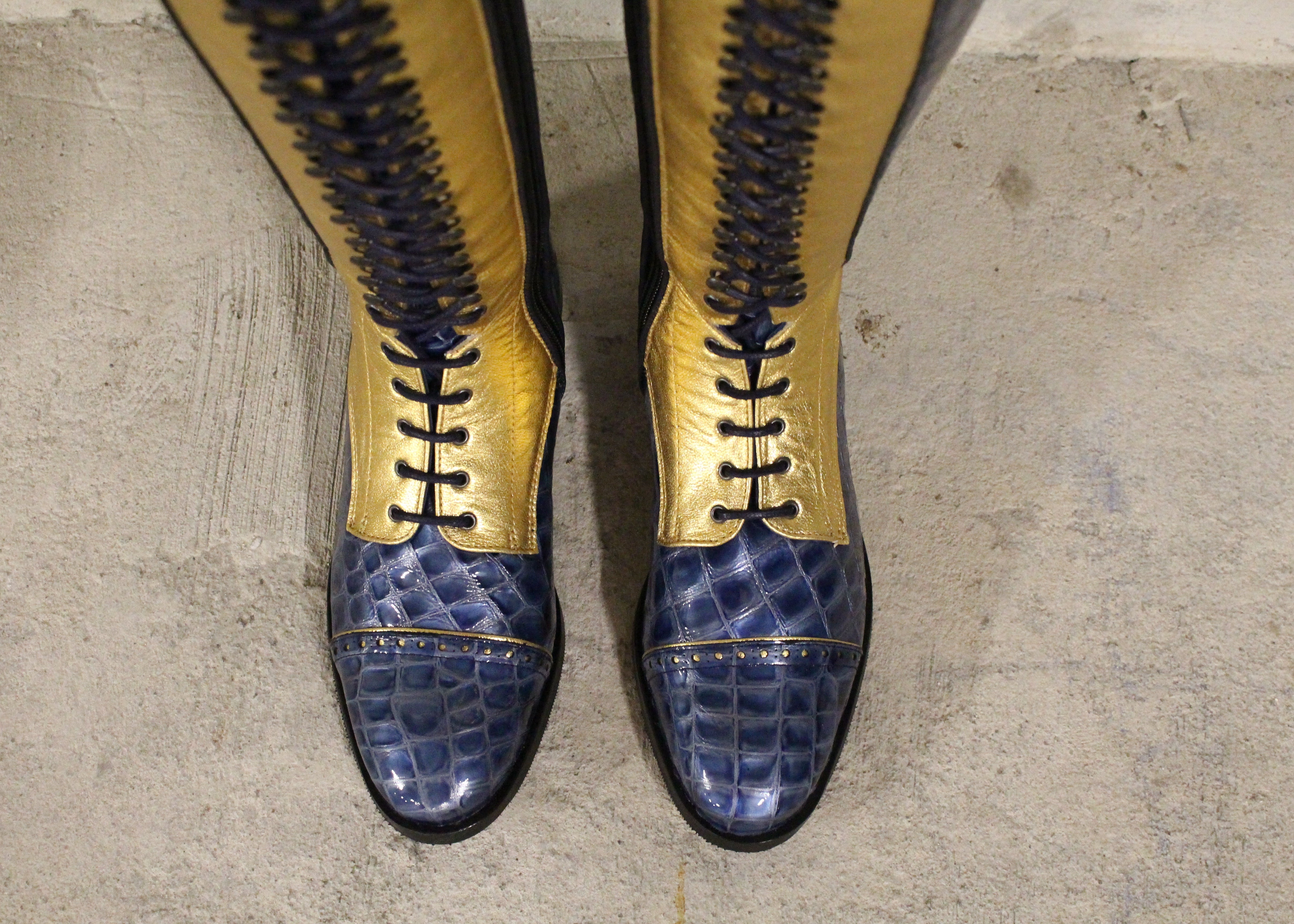 Laurel Laces Sheepskin Reinforced