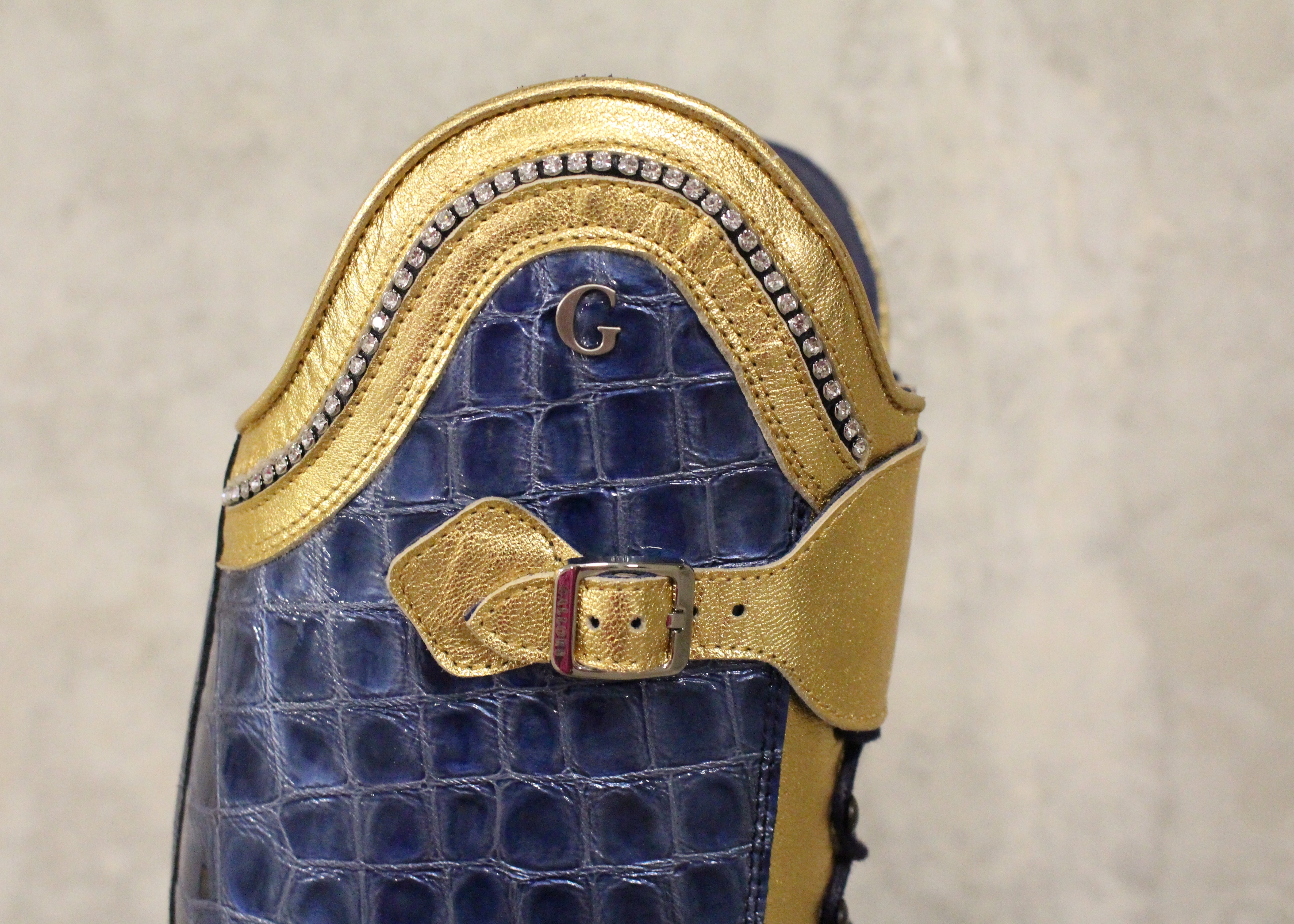 Laurel Laces Sheepskin Reinforced