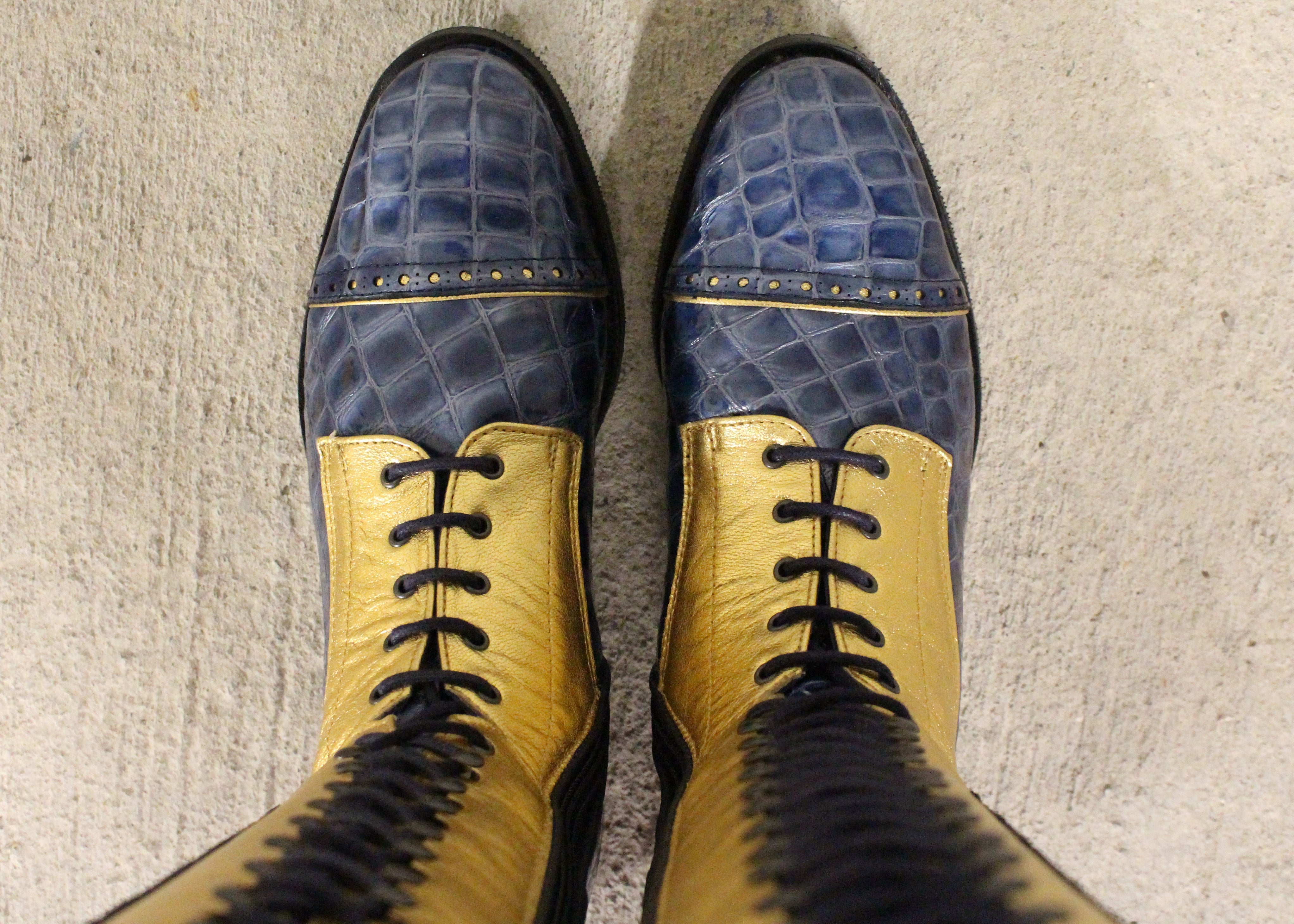 Laurel Laces Sheepskin Reinforced