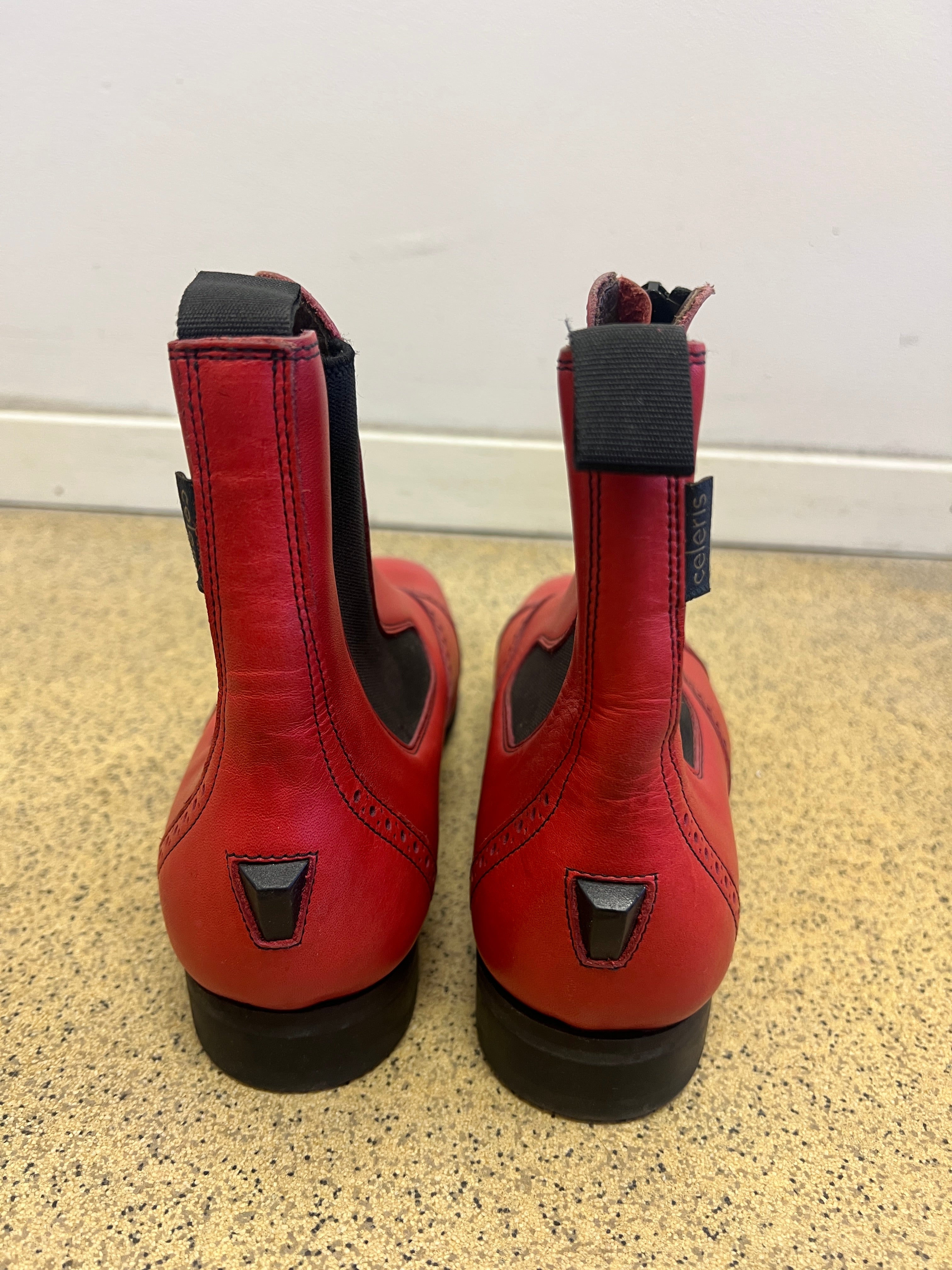 Mistral | Red Leather | Size 35-39