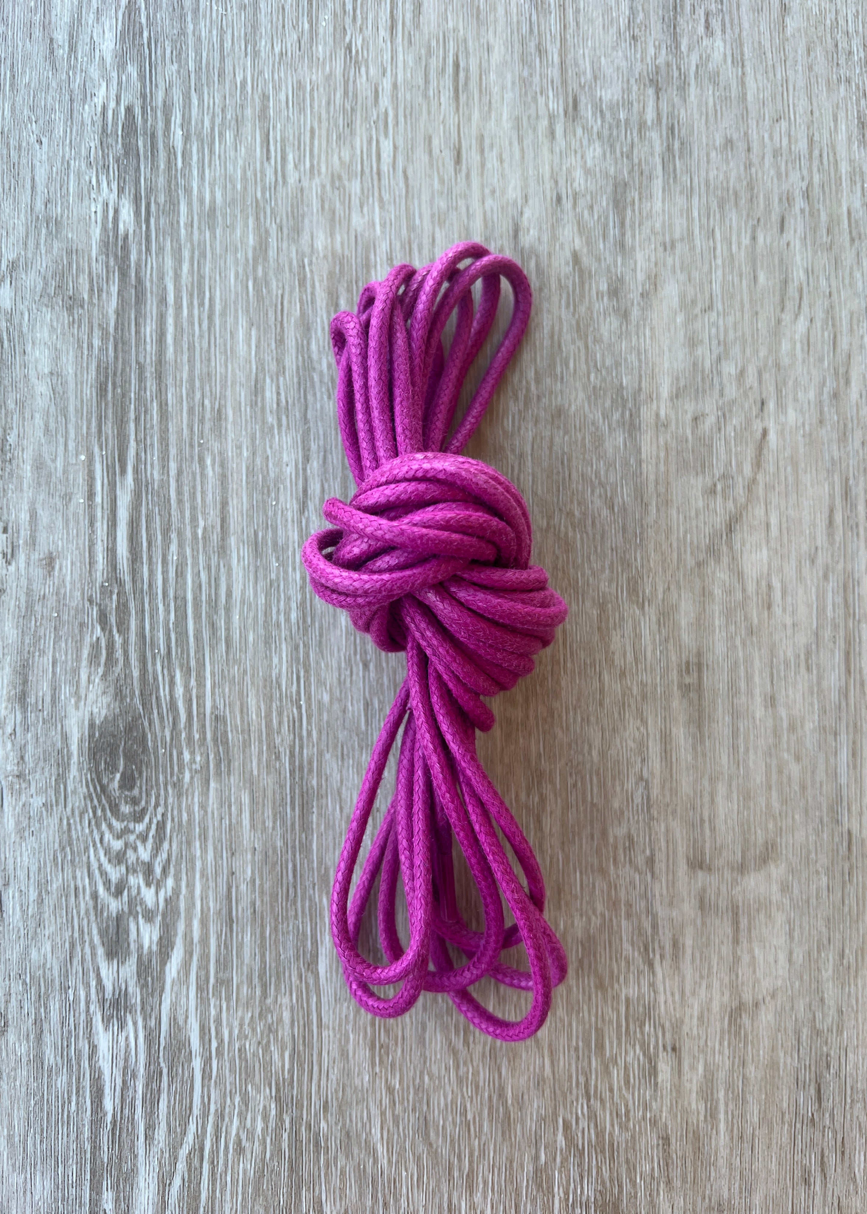 Bootlaces 240 cm Waxed Cotton Fuchsia