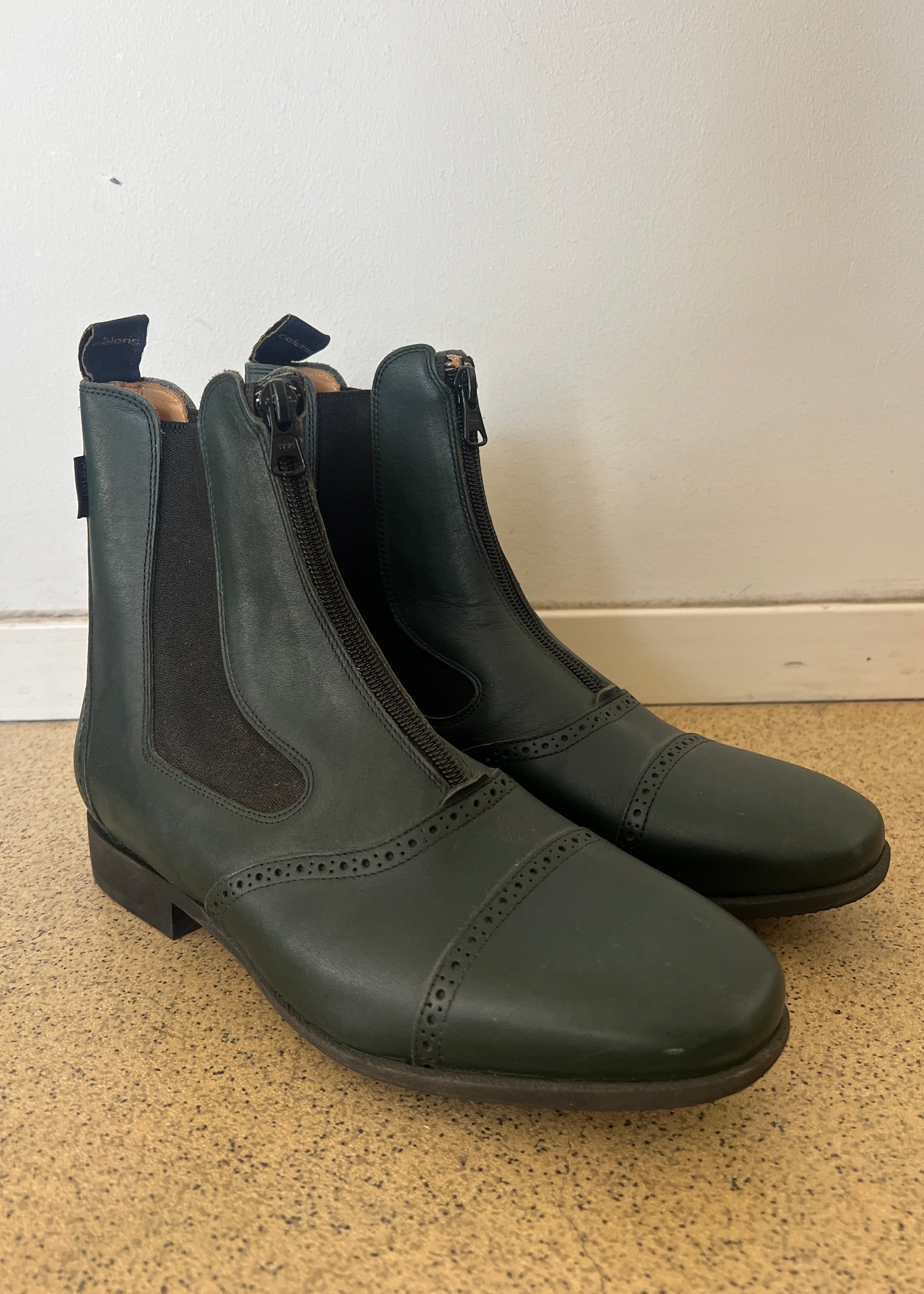 Mistral | Green Leather | Size 43 & 44
