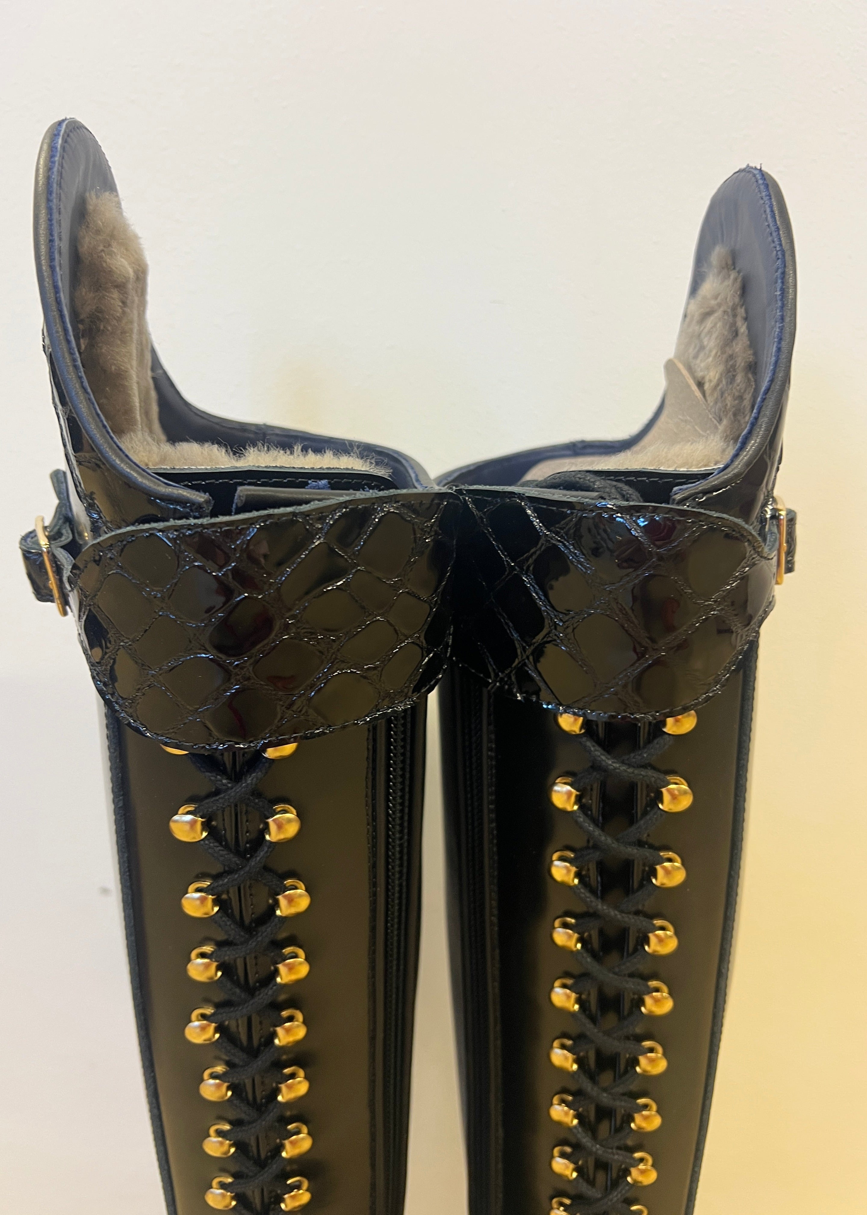 Laurel Regular Winter | Polished black/Black croco gloss | Size 38/34.5-35.5/47