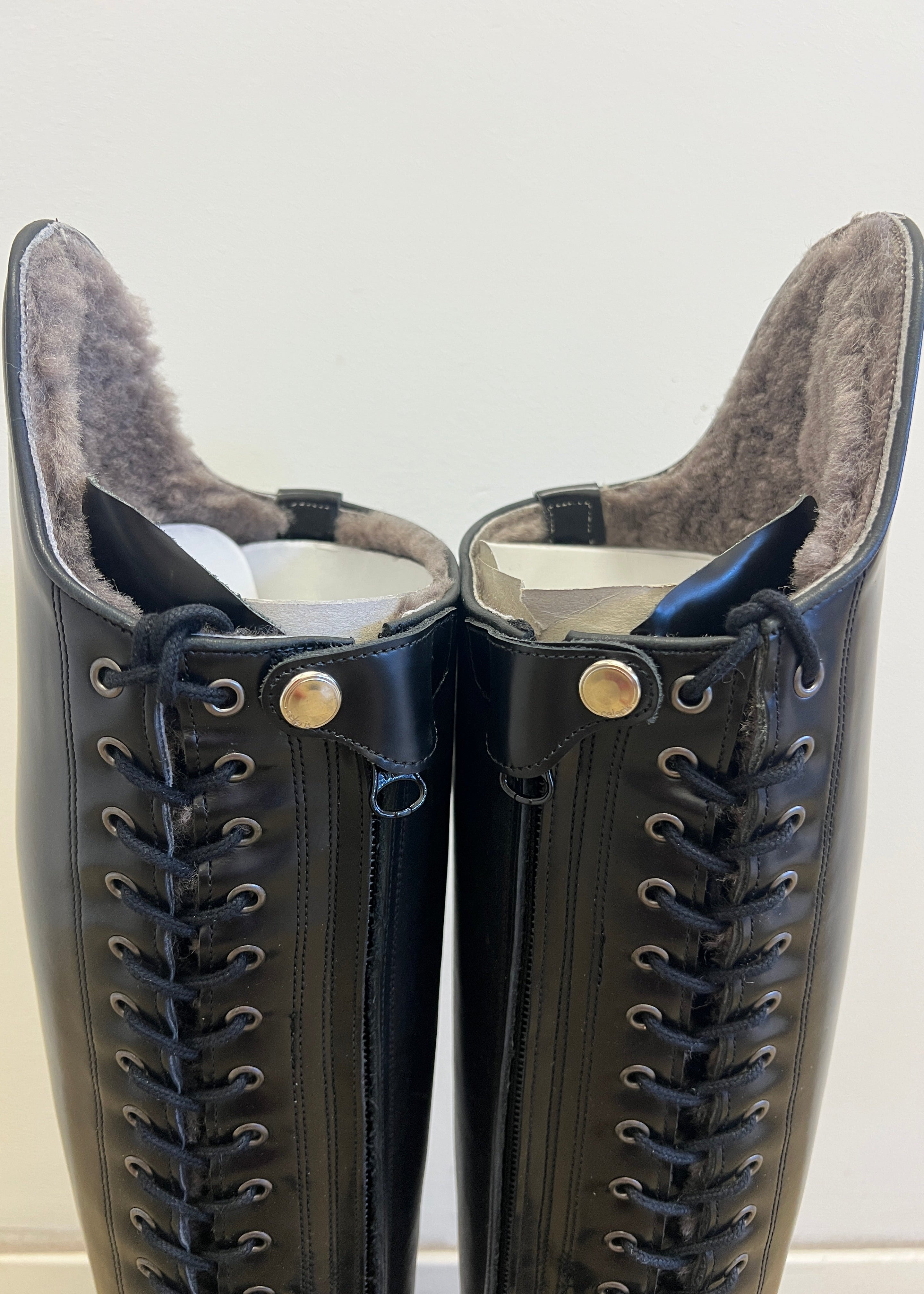 Bia Dressage Winter | Polished Black | Size 39/40-41/45-46