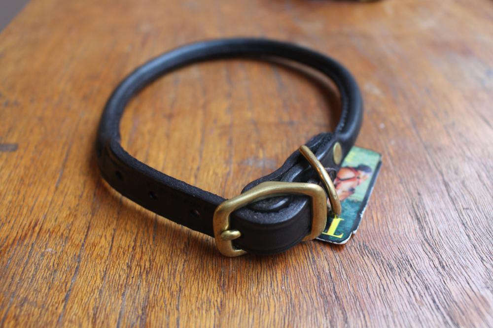 Rolled Dog Collar Black