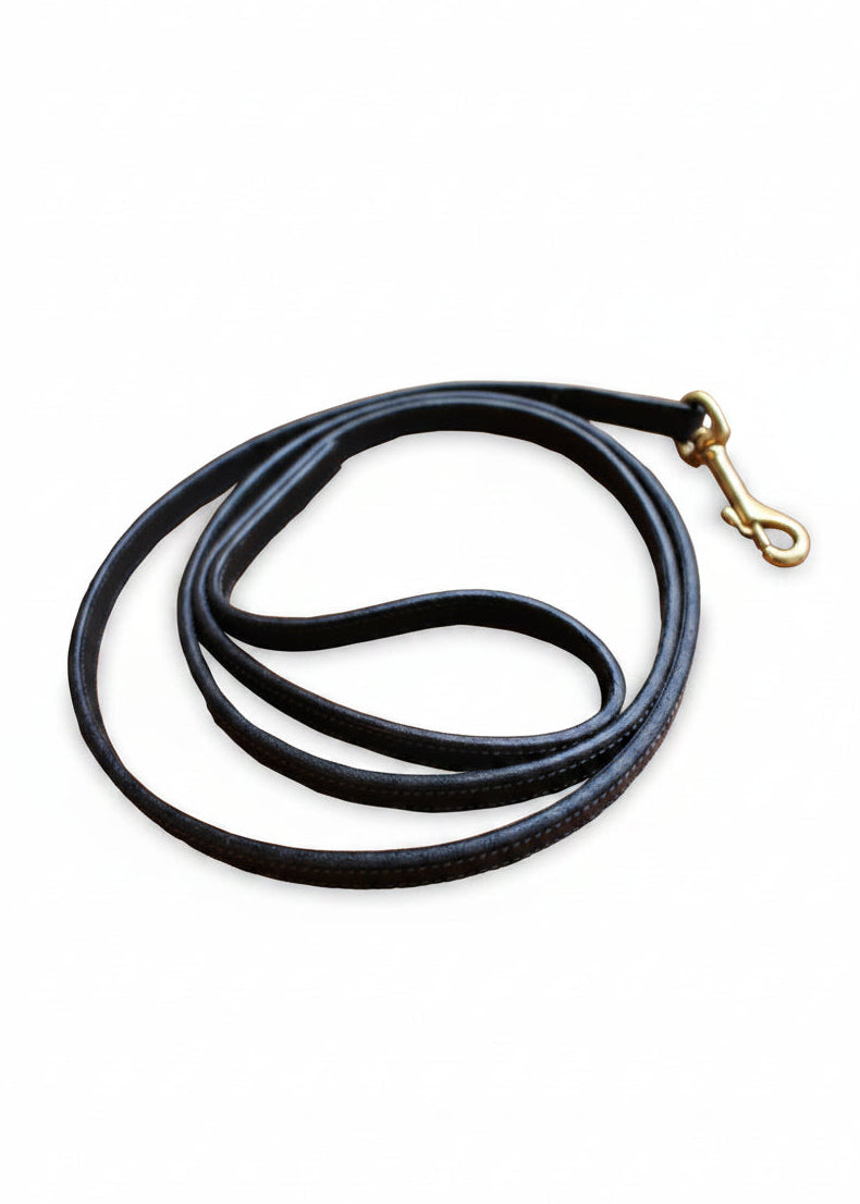 Flat leather leash Black